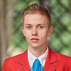 Ксения Милас