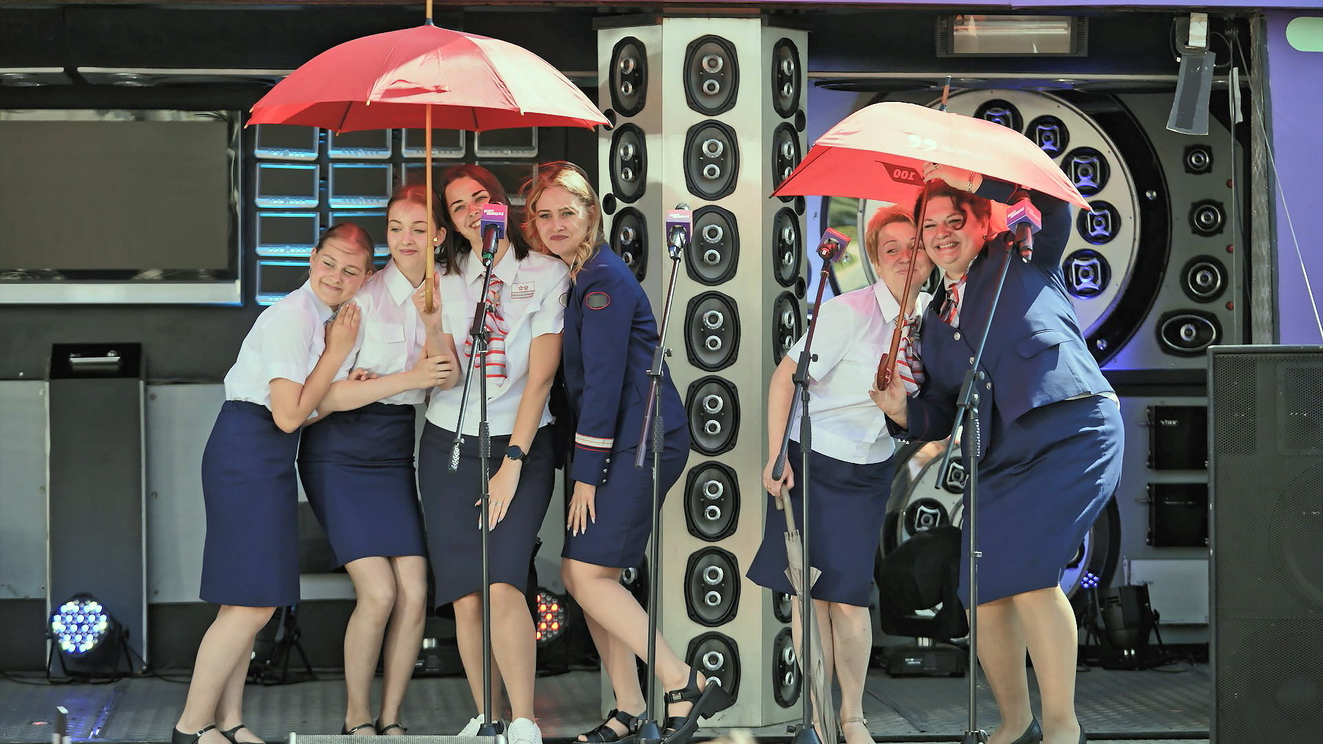 Ярославль - Поющий офис смотреть онлайн